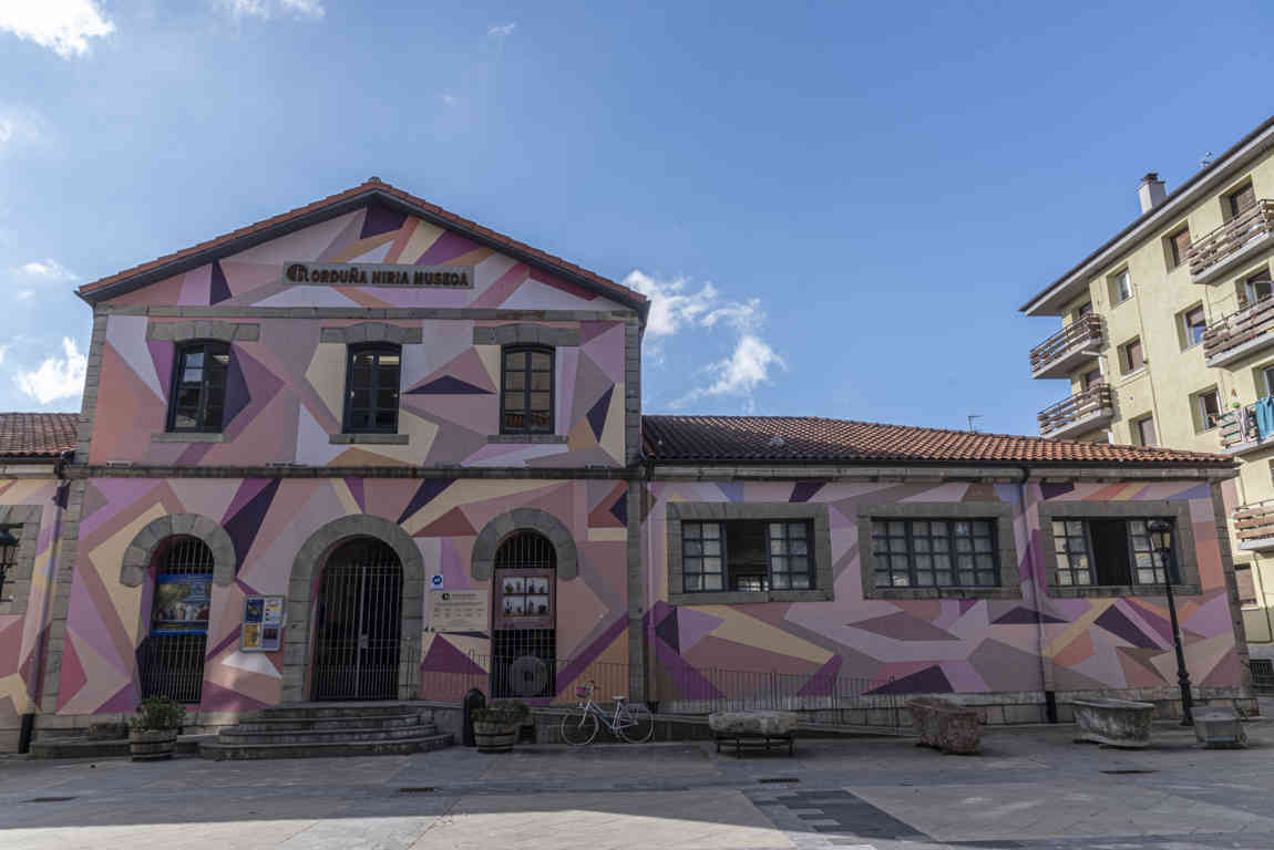 Vizcaya - Orduña 20 - museo de Orduña.jpg